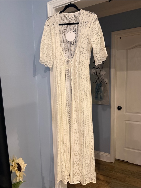 Le Rose Other - Sheer Cream Crochet Lace Long Robe with Front Tie